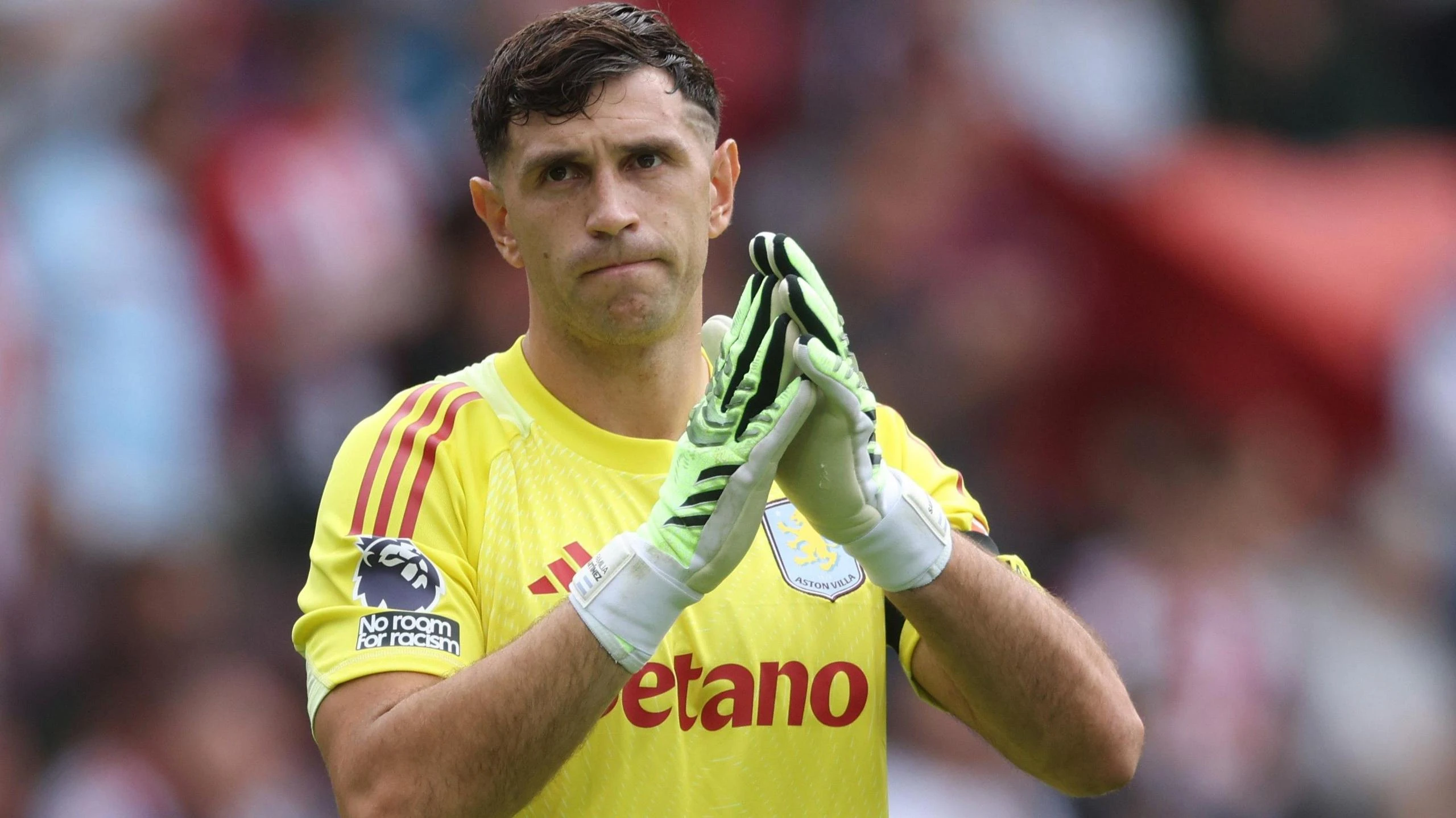 Liverpool Target Emiliano Martinez As Juventus Close In On Legend Alisson Becker